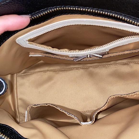 Henri Bendel Carlyle satchel - Picture 7 of 8